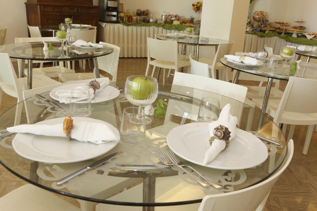 Hotel Principe Ріміні Екстер'єр фото